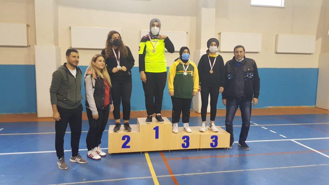 Okul Sporlarında Borsa İstanbul Kız Anadolu Lisesi Bilek Güreşi Kategorisinde Çeşitli Kategorilerde İl Birincisi Olmuştur. 