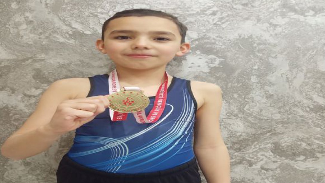 Şehit Muhammed Fatih Safitürk İlkokulu Öğrencilerinden Sportif Başarı