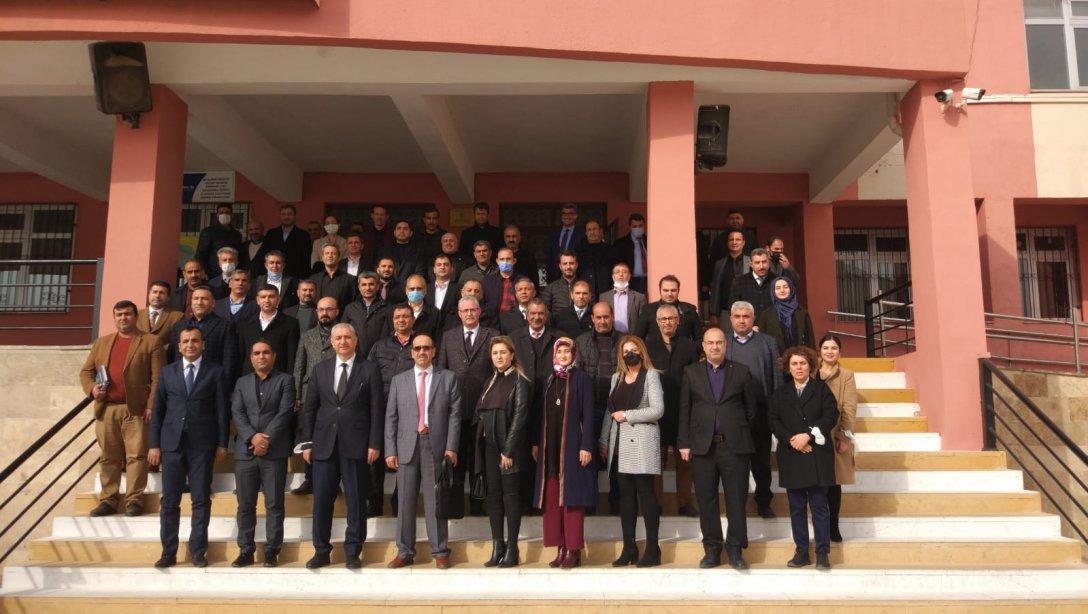 Protokol  Kuralları Toplantısı Ayşegül Kaman Anadolu Lisesi'nde Yapıldı.