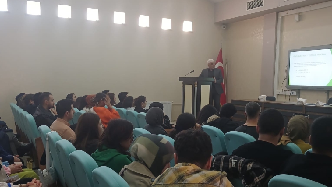 Aday Öğretmenlere Uyum Eğitimi Semineri Verildi.